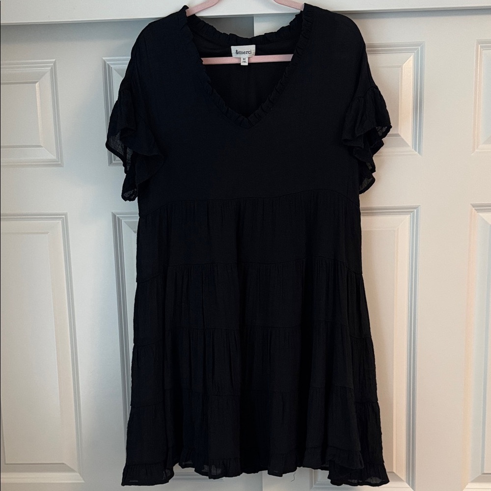 &MERCI Black Ruffled Lined V-Neck Dress Size: M New✨